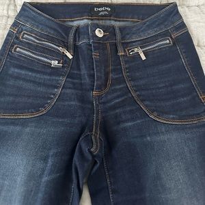 Skinny jeans Bebe size 25… never used… like new